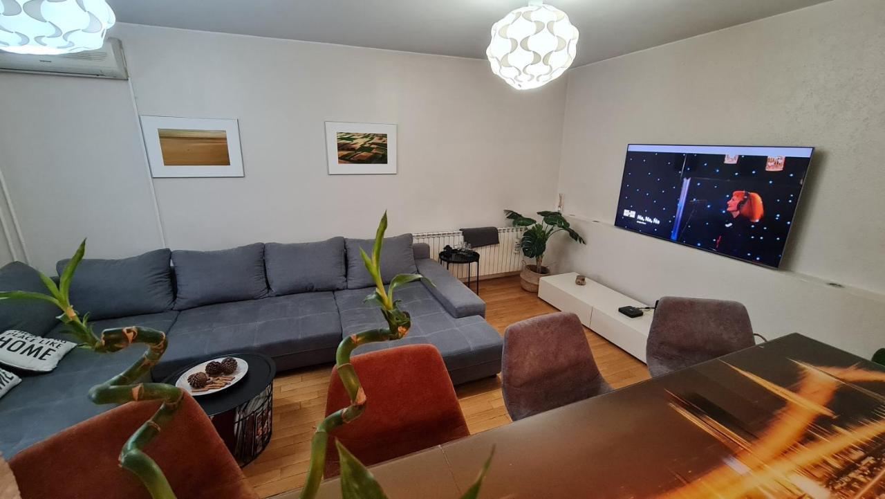 South 2 Osijek Apartman Kültér fotó